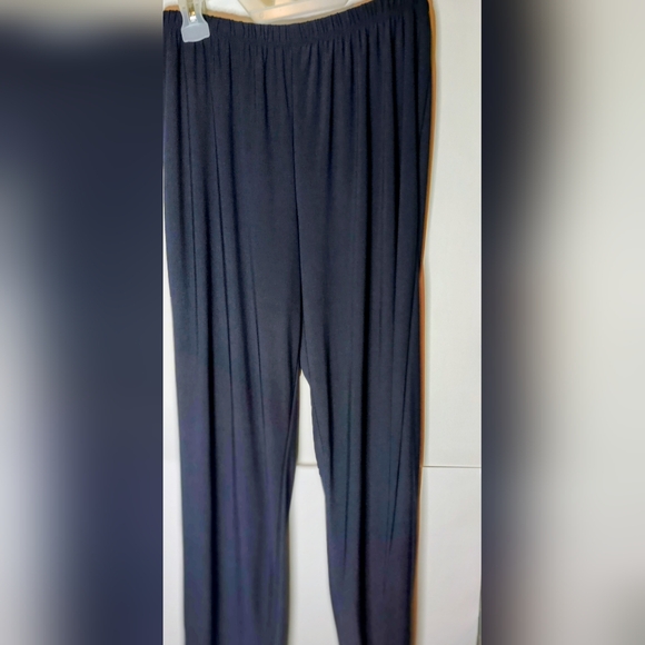 R & M Richards Dark Blue Pantsuit With Sequinned Poncho Size 8 - Picture 9 of 11